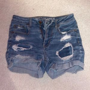 JEAN SHORTS AEO